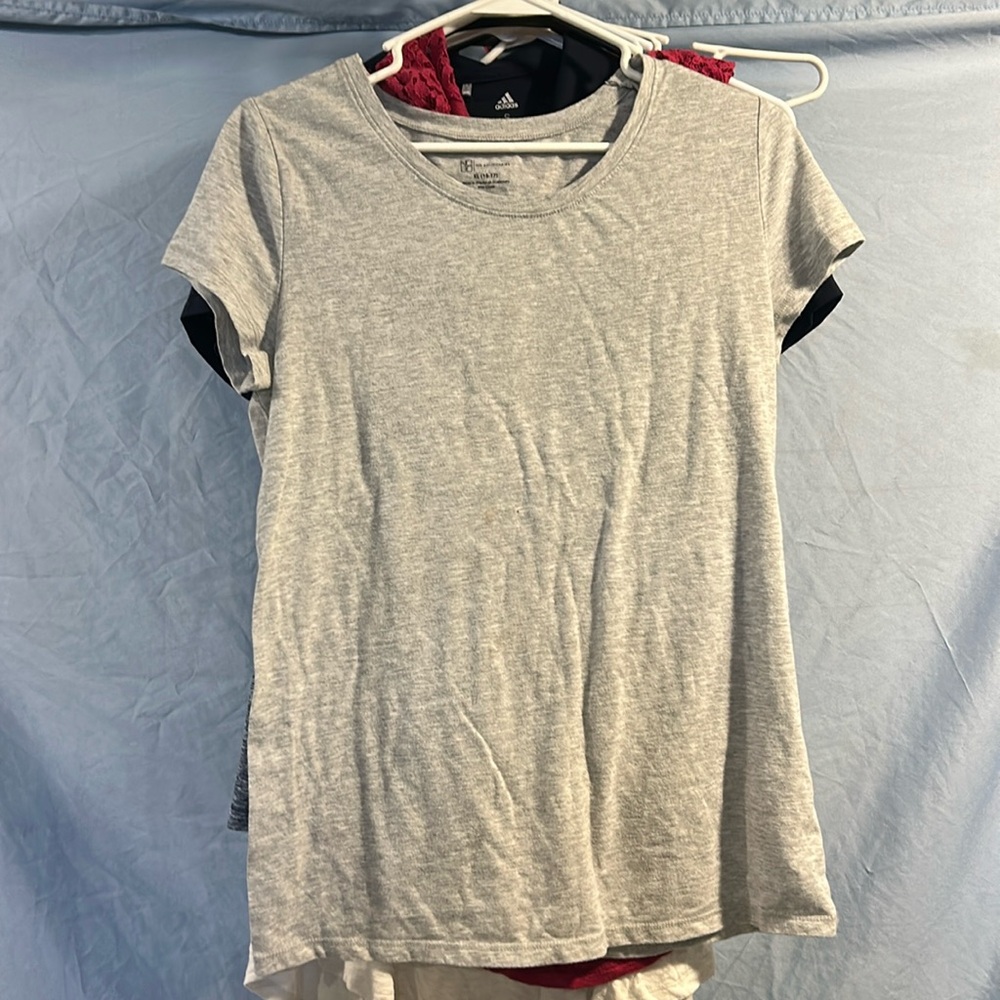 No boundaries comfy tee